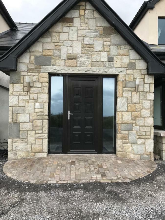 House By The Sea & Golf Course Vila Enniscrone Exterior foto
